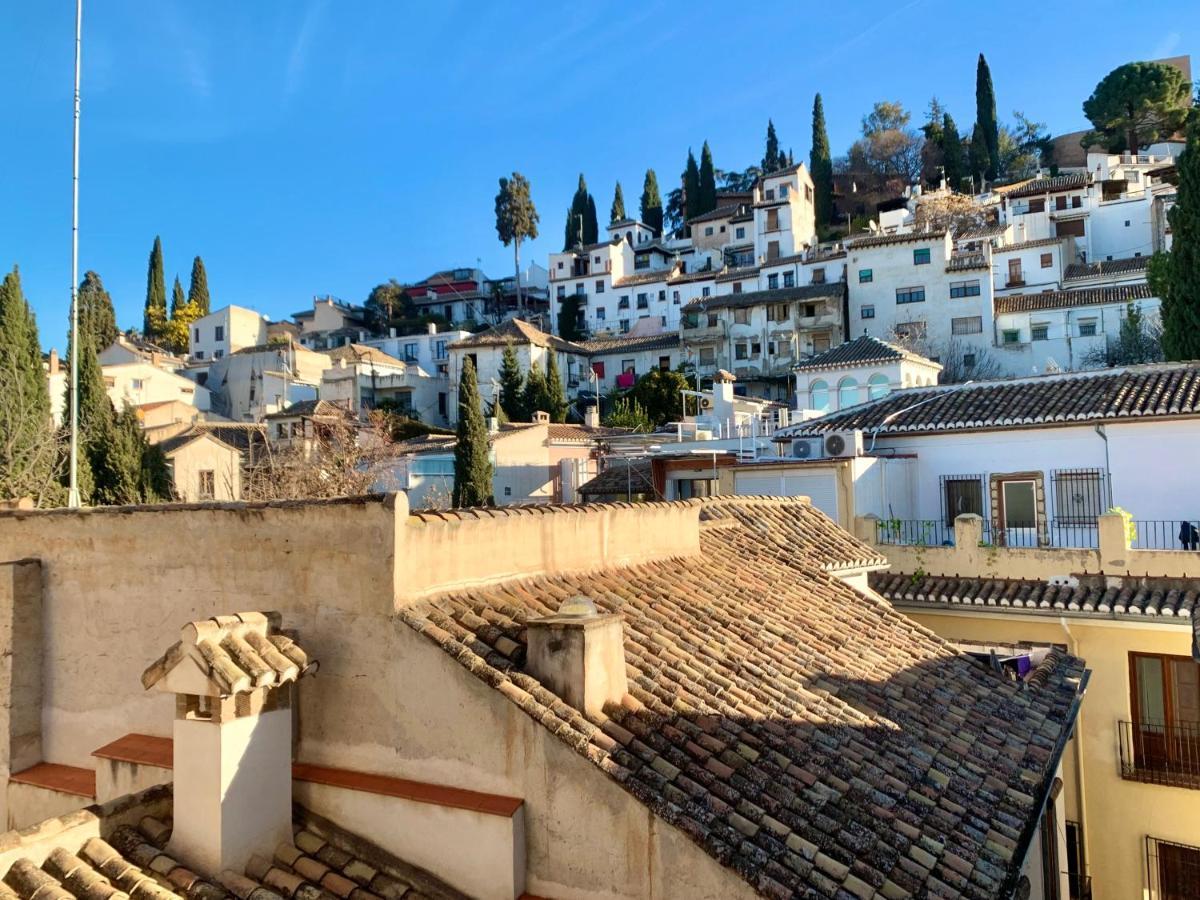 Santa Escolastica En Pleno Centro De Granada Bagian luar foto