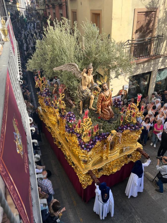 Santa Escolastica En Pleno Centro De Granada Bagian luar foto
